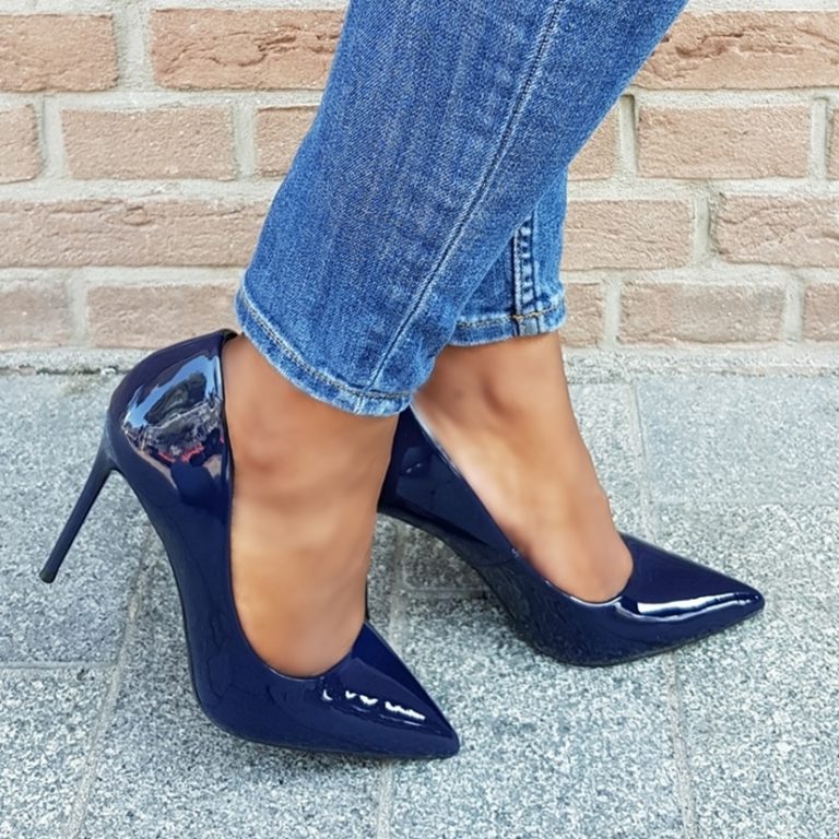 Comfortabele donkerblauwe lak pumps met hoge naaldhak Silhouette