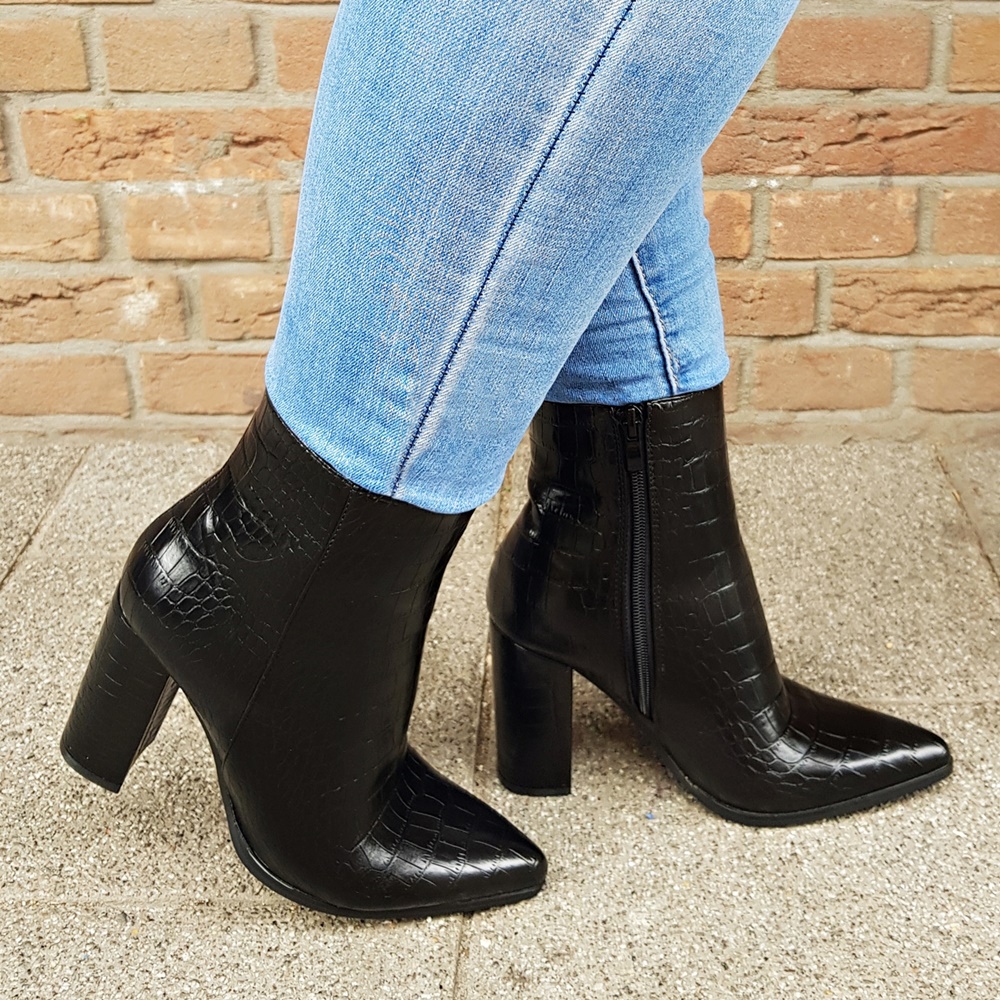 Sportieve cowboy boots met hak Sportieve cowboy boots met hak