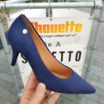 Donkerblauwe pumps met lagere naaldhak | Blauwe queenie hakken