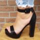 Sandalen dichte hak zwart met plateau en bandje | Mat zwarte blokhaksandalen met gesloten hiel en plateau