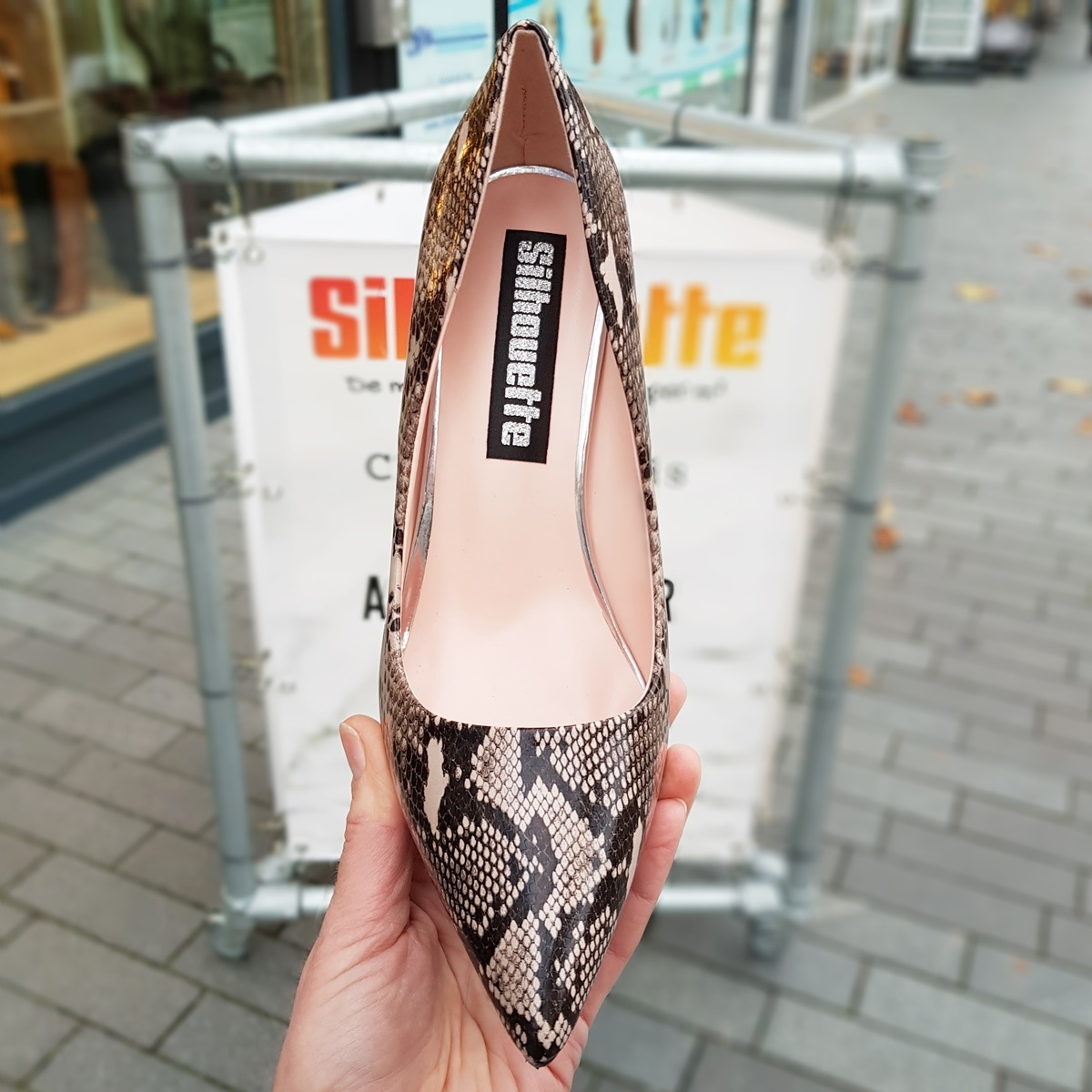 Snake print hakken beige met zwart | Silhouette Rotterdam