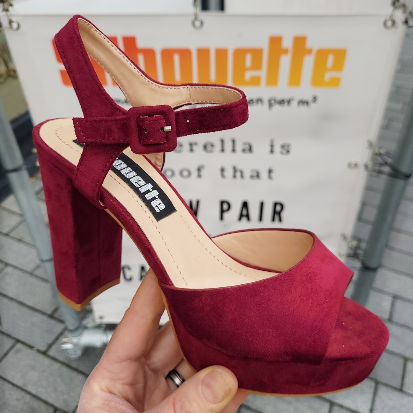 Bordeauxrode sandalen met blokhak | Bordo rode blokhak sandalen