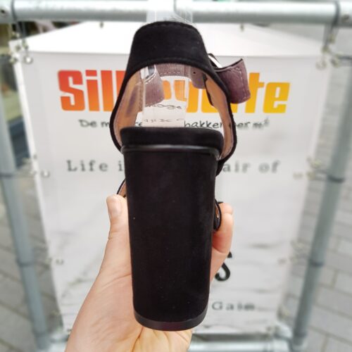 Geweven Bandjes Primark Sandalen Met Hak Zwarte Sandalen Met