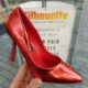 Rode metallic pumps met knik in de hak | Pumps met hoge hak in rood metallic