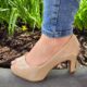 Beige pumps met open teen en lage hak | Beige peeptoe pumps met lage hak