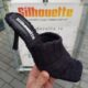 Slippers met hoge hak in zwart badstof | Zwarte badstof slippers met hak