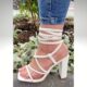 Witte teensandalen met hak en wikkelbanden | Witte sandalen met hoge hak en lange banden