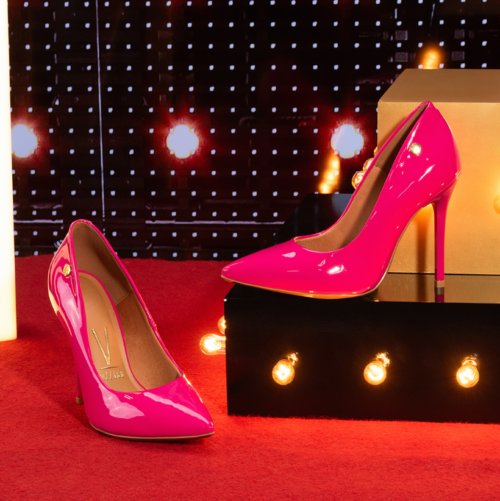 Vizzano fuchsia roze lak pumps met 10 cm naaldhak