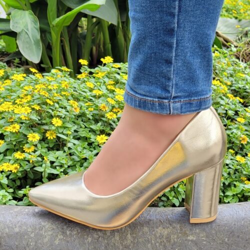 Gouden pumps met blokhak van 8 cm | Goudkleurige pumps met brede hak