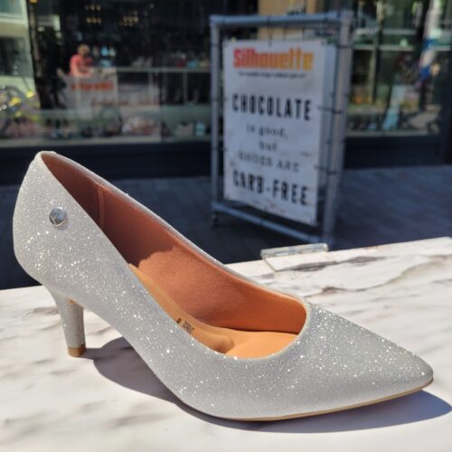 Zilveren vizzano glitterpumps met lage hak | Silhouette x Vizzano