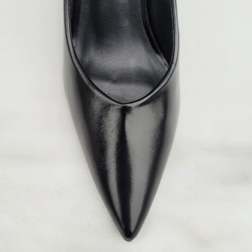 Zwarte hoge hakken met V-uitsnijding | Silhouette