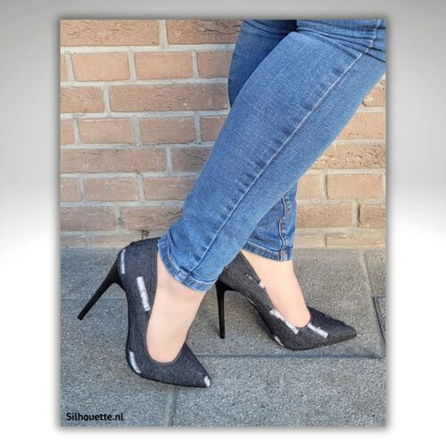 Zwarte spijkerstof pumps met hoge hakken | Zwarte jeans pumps met naaldhak