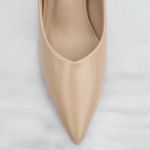Beige hoge hakken met spitse neus | Silhouette