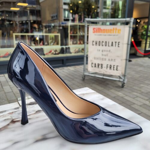 Donkerblauwe pumps met 10 cm hak en v-uitsnijding | Donkerblauwe dames pumps met hoge hakken