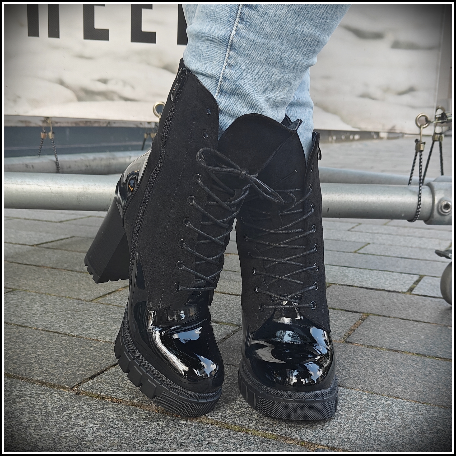 Zwarte veterboots met stevige hak | Silhouette Rotterdam