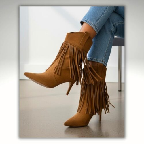 Cognac haklaarsjes met franjes | Westernlaarsjes met hak