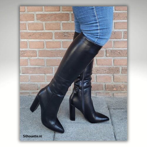 Zwarte kniehoge laars met blokhak | Zwarte laarzen met blokhak en puntneus