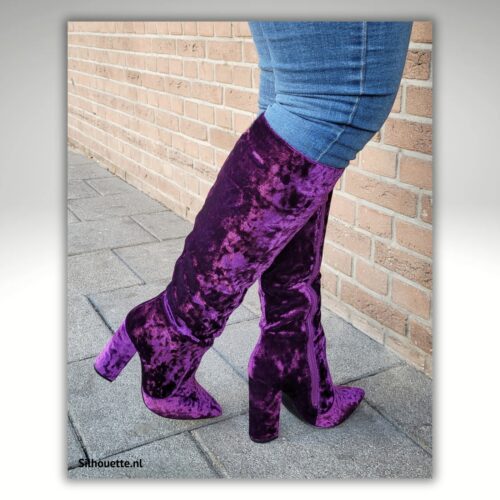Paarse velours laars met blokhak | Paarse velvet laarzen met blokhak