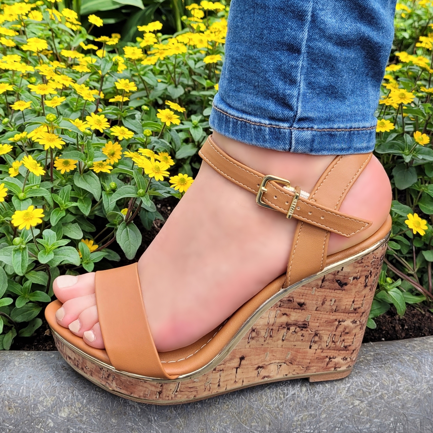Sandalen met sleehak in cognac Cognac sleehakken Vizzano