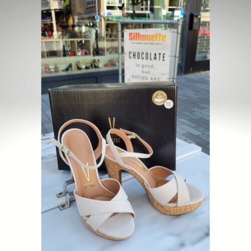 Crème sandalen met hak en kurkzool | Sandalen met kurkzool en hak in beige