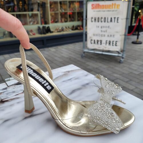 Doorzichtige hakken met strass strik | Sandaaltjes in goud met grote strass-strik