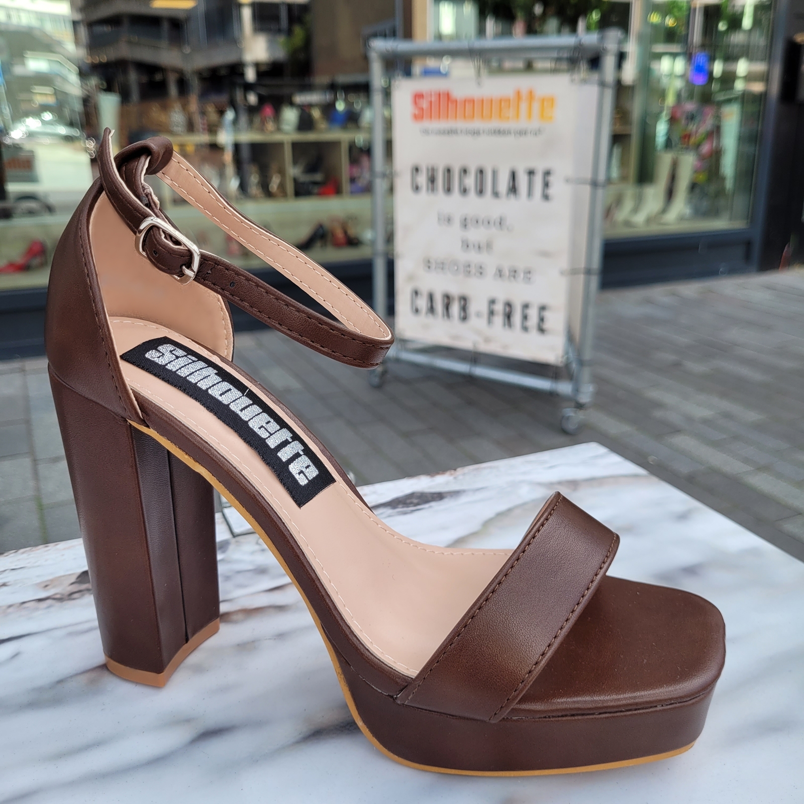 Hotelkalingaashok Prada Sandalen Dames Hotel Kalinga Adidas Golf