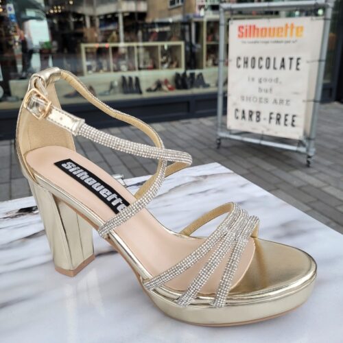 Gouden sandaal met strass en blokhak voor bredere voeten | Gouden blokhakken met glitters en plateautje