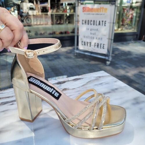 Gouden strass hakken voor smalle voeten