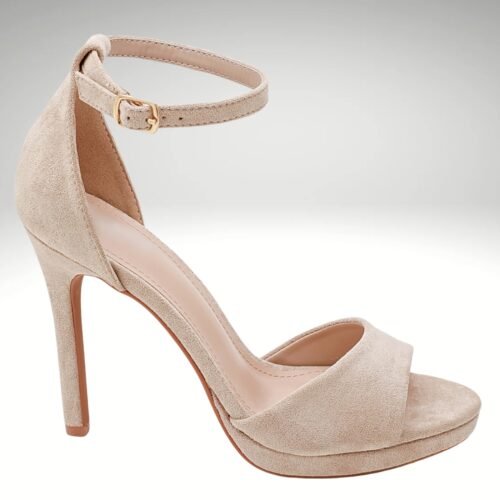Creme suede hakken met bandje | Silhouette